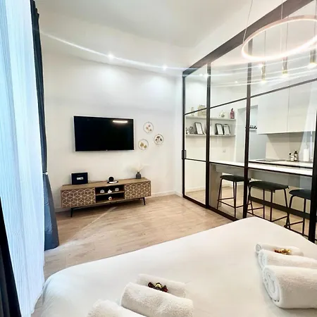 Pvr Luxury Roma